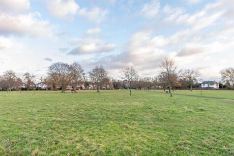Cambridge Park E11