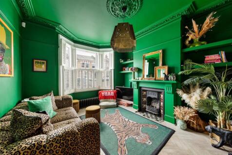 Gordon Road E11