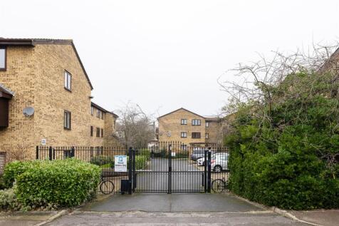 5, South Birkbeck Road E11