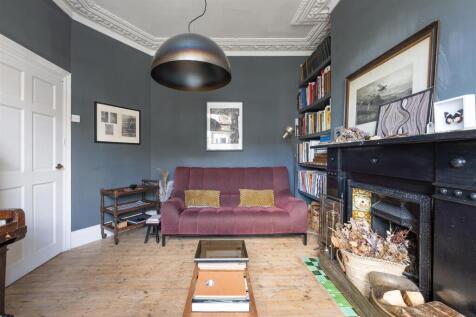 Richmond Road, E11
