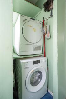 Elmcroft Close E11