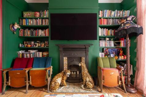 Grove Green Road E11