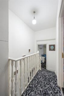 Strone Road E7