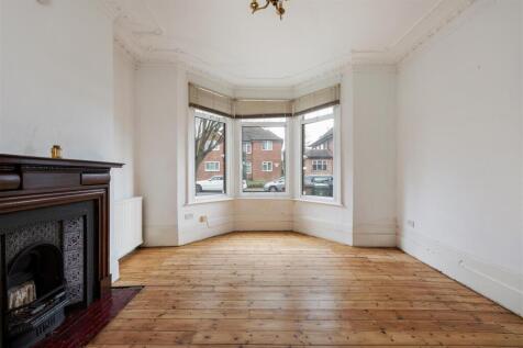 Chadwick Road E11