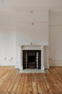 Chadwick Road E11