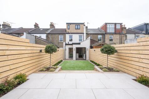 Southwell Grove Road E11