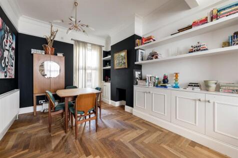 Hartland Road E15