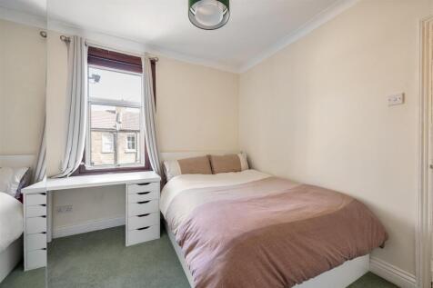 Tennyson Road, E15