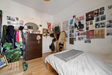 Gordon Road, E11