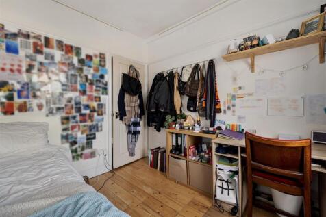 Gordon Road, E11