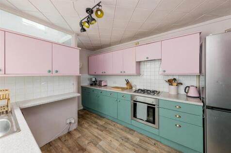 Birchdale Road, E7