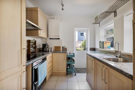 Trevelyan Road E15
