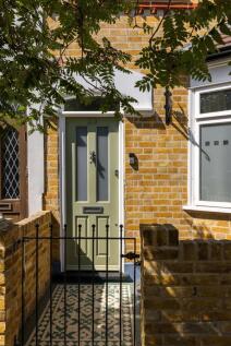 Trevelyan Road E15