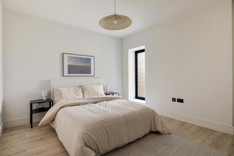 Sebert Road, E7