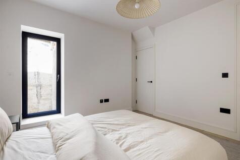Sebert Road, E7