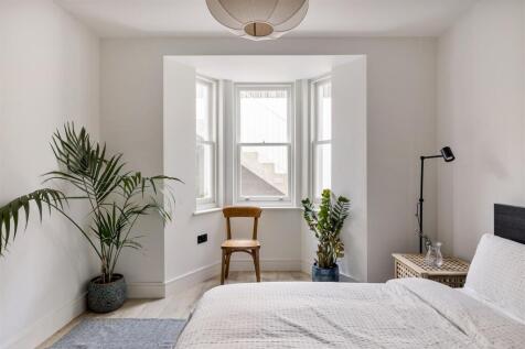 Sebert Road, E7