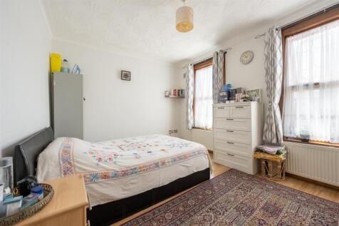 First-Bedroom-2.jpg