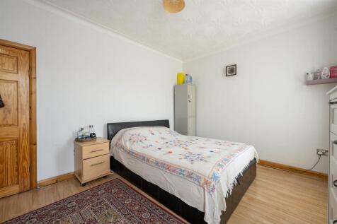 First-Bedroom-1.jpg