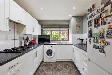 Westmorland Close, E12