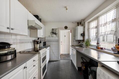 Thorpe Road, E7