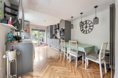 Kitchen-1.jpg