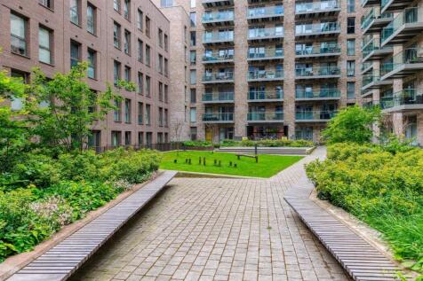 Shipbuilding Way, E13