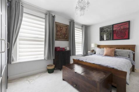89, Stewart Road, E15