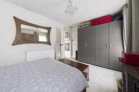89, Stewart Road, E15