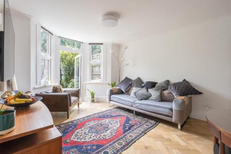 65a Fladgate Road, E11