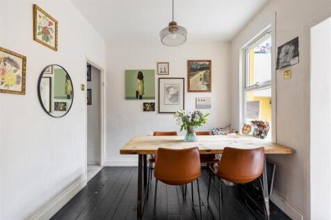 Thorpe Road, E7
