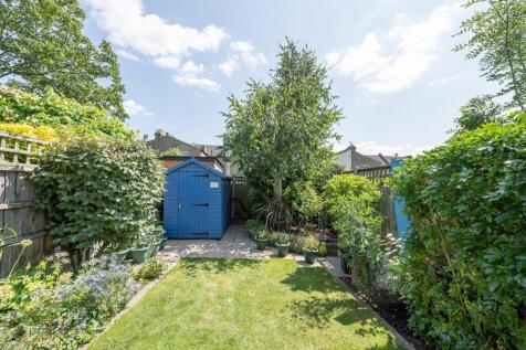 Dyson Road E11