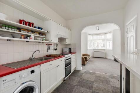 Ramsay Road E7