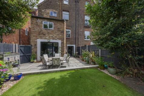Hermon Hill E11