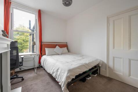 Cann Hall E11