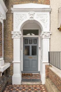 Cann Hall E11