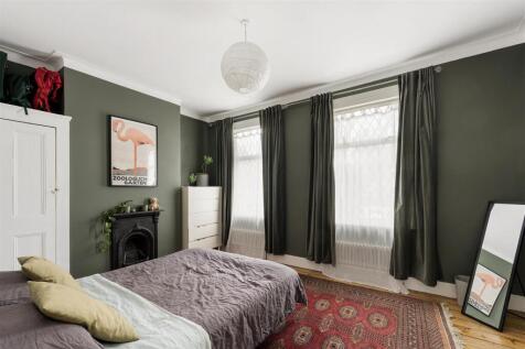 Malvern Road, E11