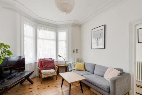 Malvern Road, E11
