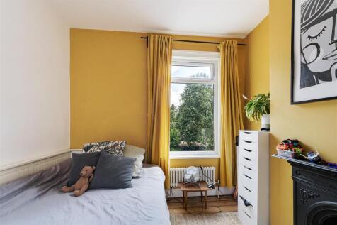 Malvern Road, E11
