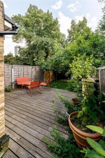 Malvern Road, E11