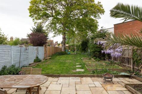 Wallwood Road