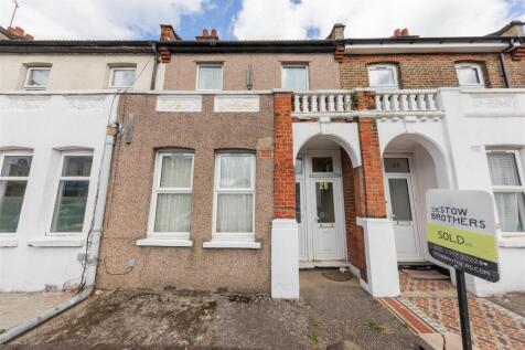Green Street, E7
