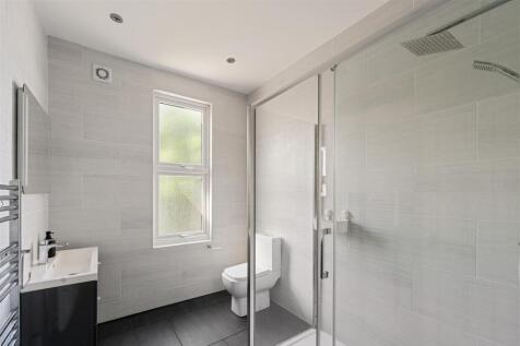 Cavendish Drive E11