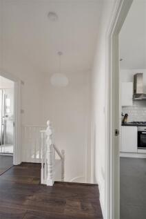 Cavendish Drive E11