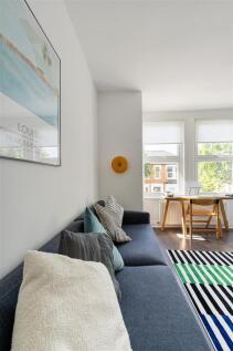 Cavendish Drive E11