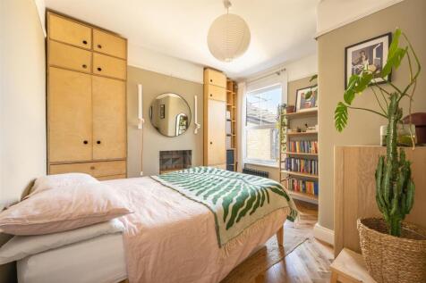 First-Bedroom-1.jpg
