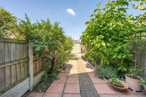 Garden-1.jpg