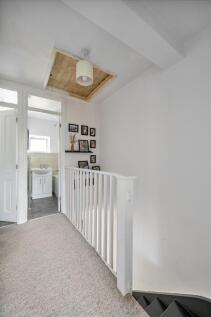 Upstairs-Hallway.jpg