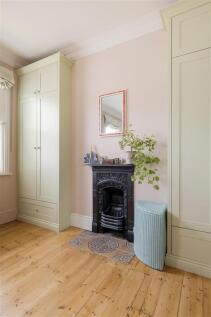 Trumpington Road, E7