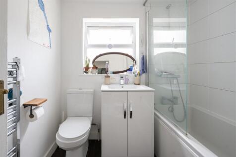 Bathroom-2.jpg