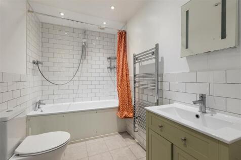Odessa Road, E7